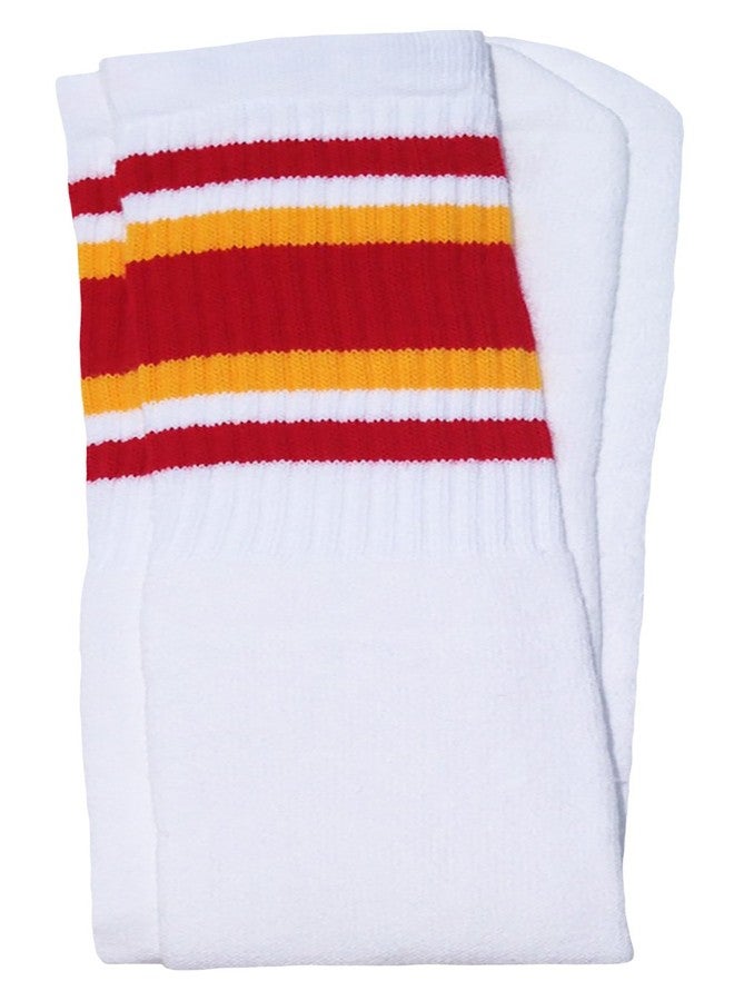 SKATERSOCKS جوارب التزلج SKATERSOCKS، جوارب بيضاء طويلة تصل إلى فوق الركبة، مزينة بخطوط حمراء وذهبية، تصميم رقم 4 - Image 1